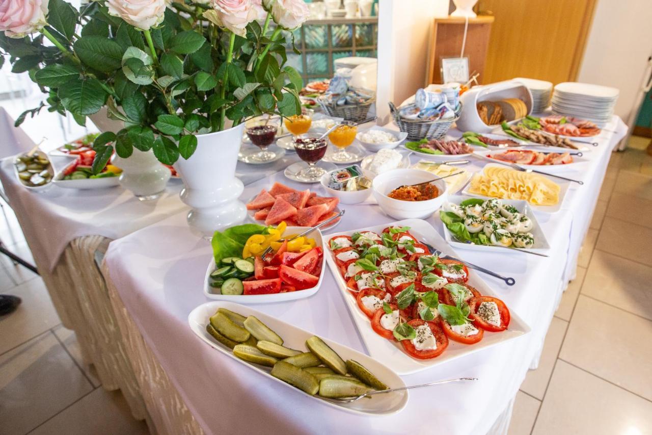 Pensjonacik Grazyna Bed & Breakfast Elk Ngoại thất bức ảnh